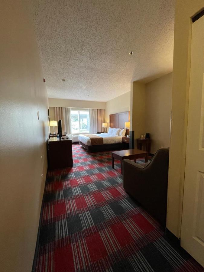 คอมฟอร์ต สวีท แวนคูเวอร์ Hotel ภายนอก รูปภาพ