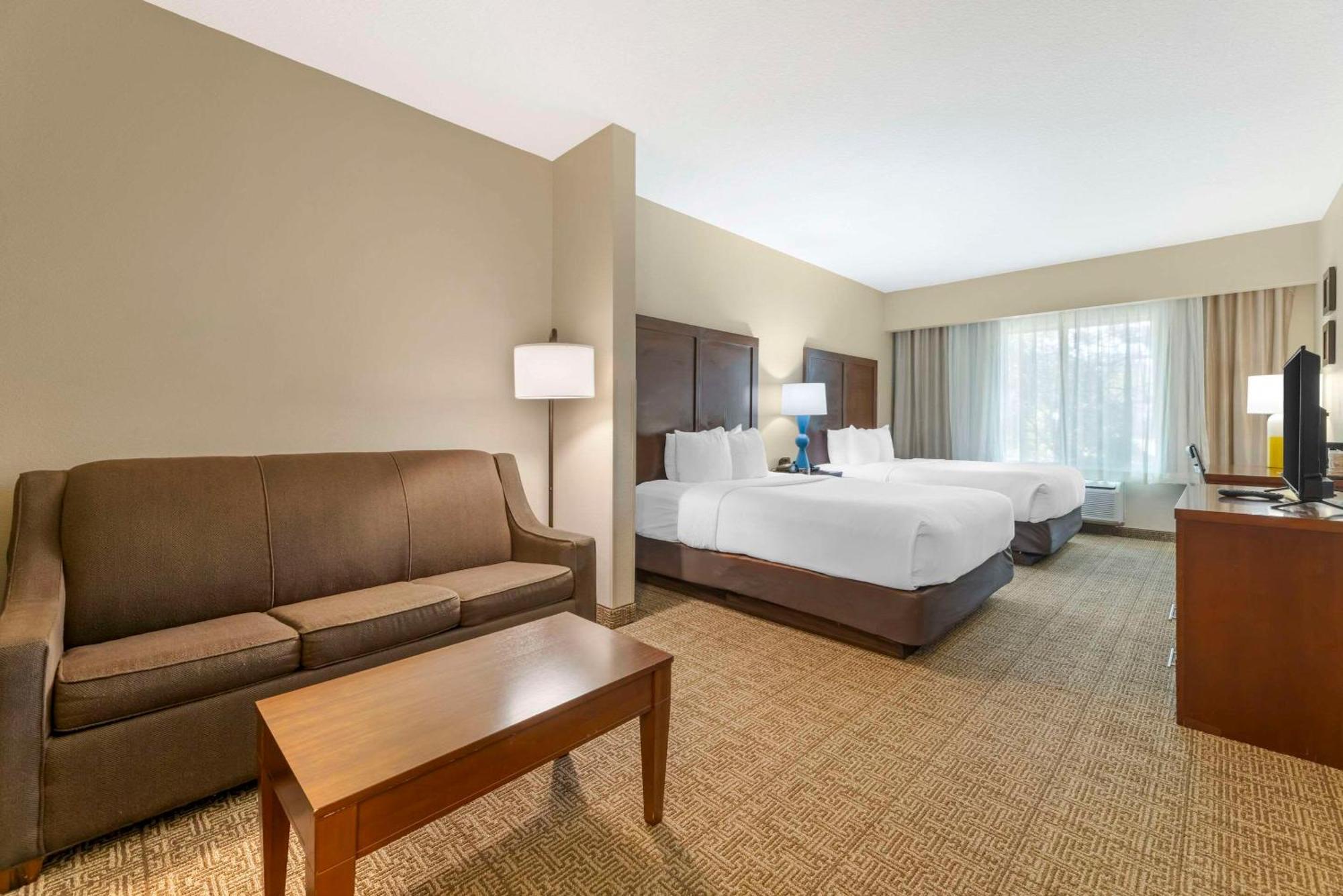 คอมฟอร์ต สวีท แวนคูเวอร์ Hotel ภายนอก รูปภาพ
